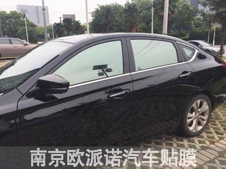 汽车隔热膜多少钱 汽车隔热膜多少钱
