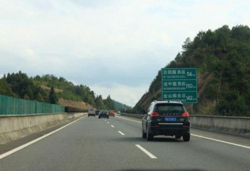 汽车高速跑多少最好减速 汽车高速跑多少最好减速