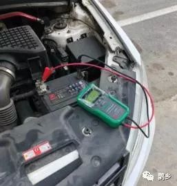 给汽车电瓶充电多少转