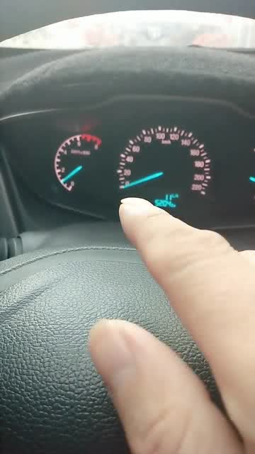 汽车多少公里换挡最好