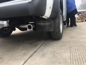 汽车1725KG是多少