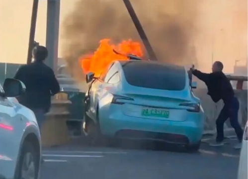 小米SU7爆燃致3死事故暴露什么问题 小米SU7爆燃致3死事故暴露什么问题