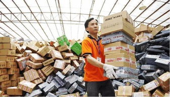 快递员因同一人连收100个包裹报警了