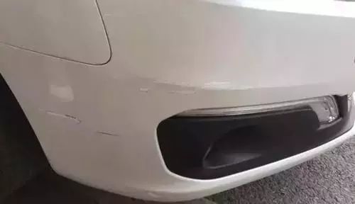 汽车小划痕多少钱