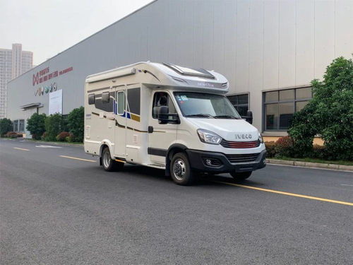 房车与汽车距离多少米