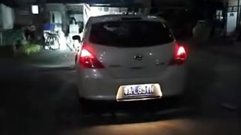 汽车刹车灯多少瓦