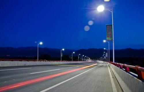 汽车路灯重新点亮多少钱 汽车路灯重新点亮多少钱