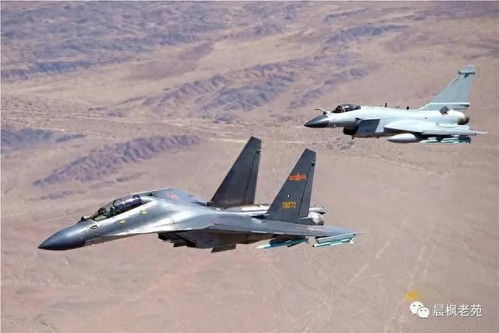 歼-36低空“横穿马路”美媒激动了