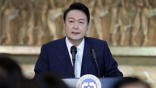 尹锡悦继续否认戒严构成内乱