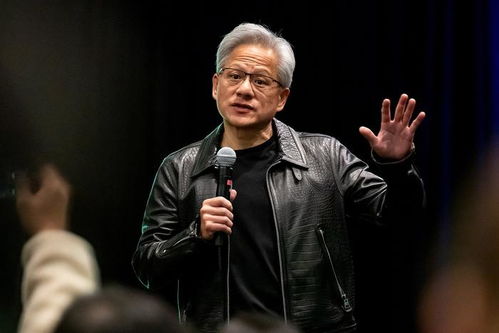 黄仁勋：坚定不移服务中国市场
