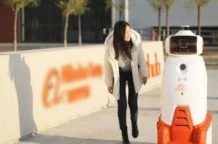 唯一“美女”机器人刚跑就罢工了
