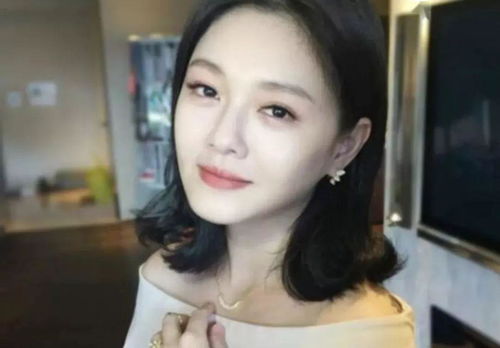 贾玲43岁庆生照曝光 本人超瘦