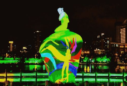 60秒直击多地国庆灯光秀(国庆节看灯光秀的说说)