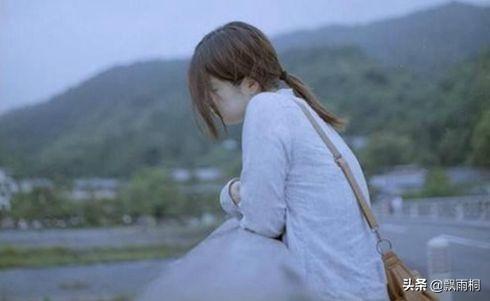 伤官配印女姻缘不好(伤官配印女的婚姻)