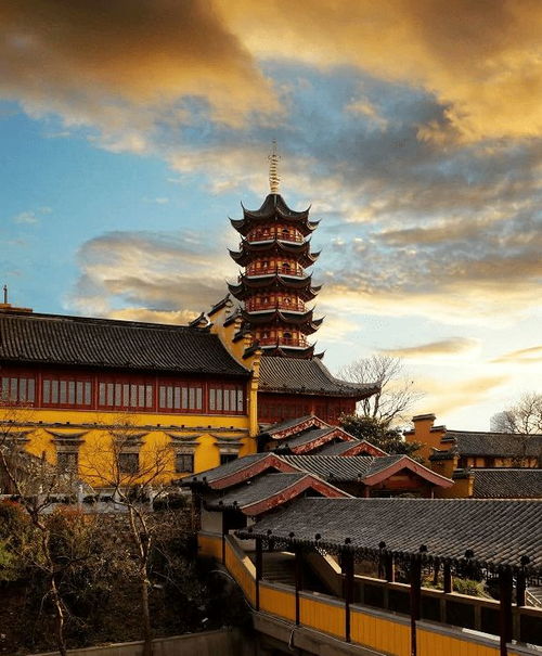 鸡鸣寺求姻缘的诗句是(鸡鸣寺求姻缘怎么和菩萨说)