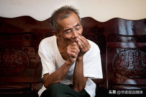 梦见白胡子姻缘老人说话(梦见白胡子老人有什么预兆)