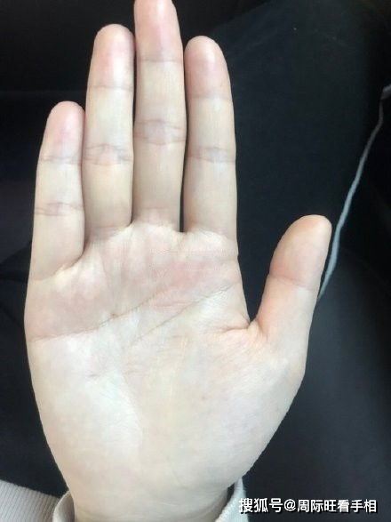 通过掌纹怎样看姻缘长短(手掌怎么看姻缘线)