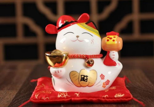 生肖鸡姻缘摆件图片(生肖鸡姻缘摆件图片欣赏)