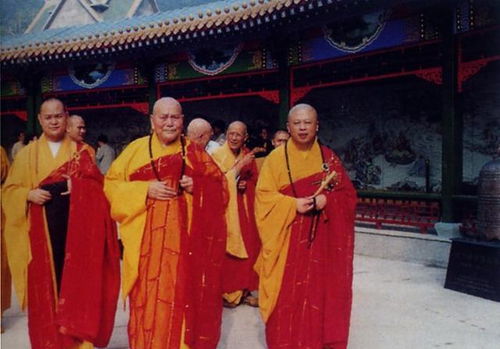 去庙里求姻缘分手了(去庙里求姻缘实现了后分手了)