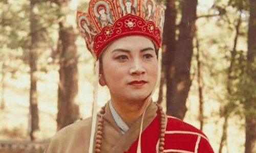 姻缘庙里长跪不起(姻缘庙里我看都不看)