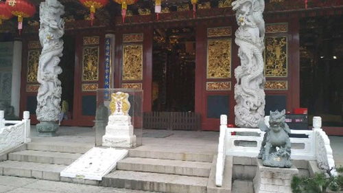寺庙求姻缘灵验么(到寺庙求姻缘需要准备什么东西)