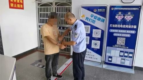警方辟谣“女学生被捂鼻强拖”