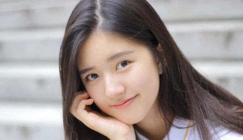 短剧热播女主叫啥名字：短片女主角