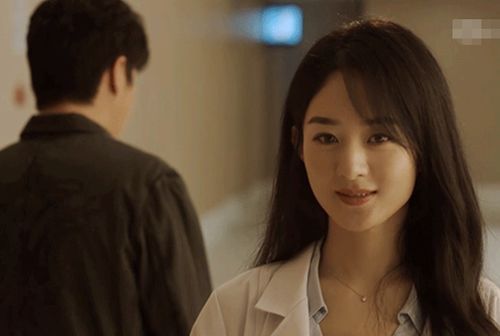 热播短剧《腹黑女律师》【腹黑律师追妻火葬场】