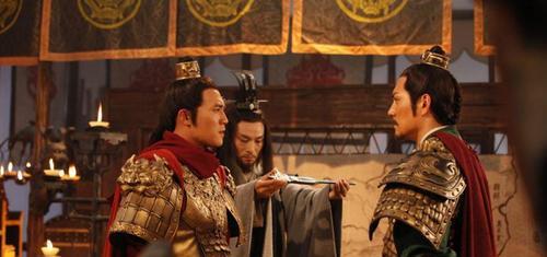 热播短剧回到古代当太监【回到古代当太监txt】