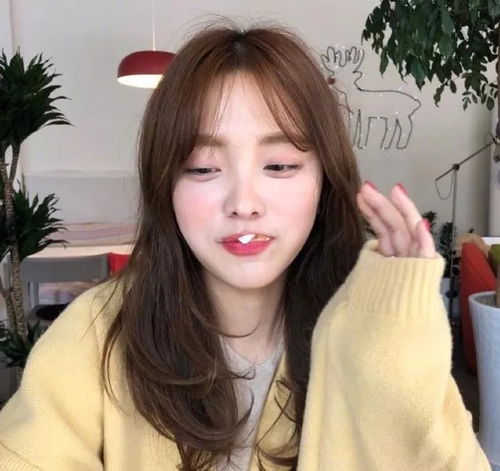 热播短剧用的头像女：热门短剧