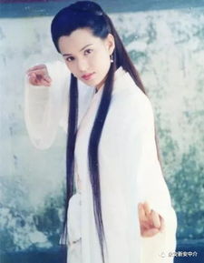 小龙女配音演员离世，李若彤发文深切悼念