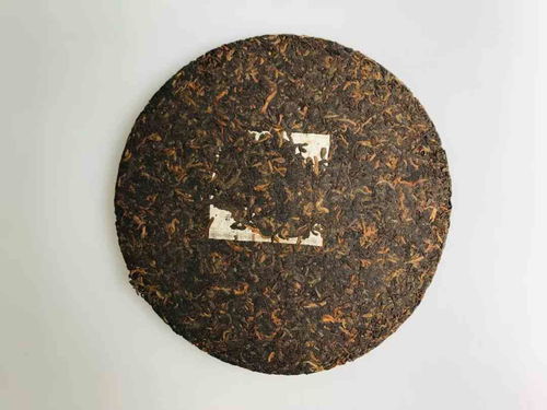 顾客在胖东来茶饼发现毛发获赔千元(胖东来厂)