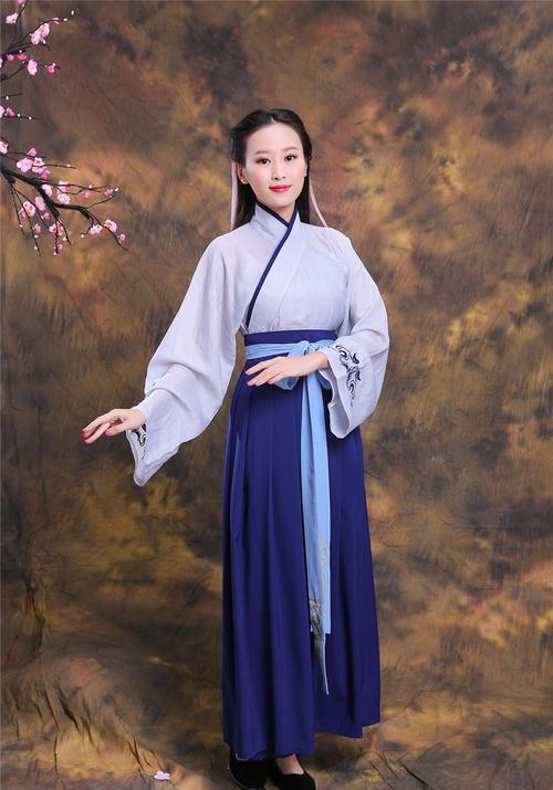 壬午乙巳甲辰癸酉女姻缘(壬午甲辰丁巳己酉)