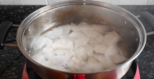 冷水烧来百沸汤姻缘(冷水未烧白沸汤事是上签吗)