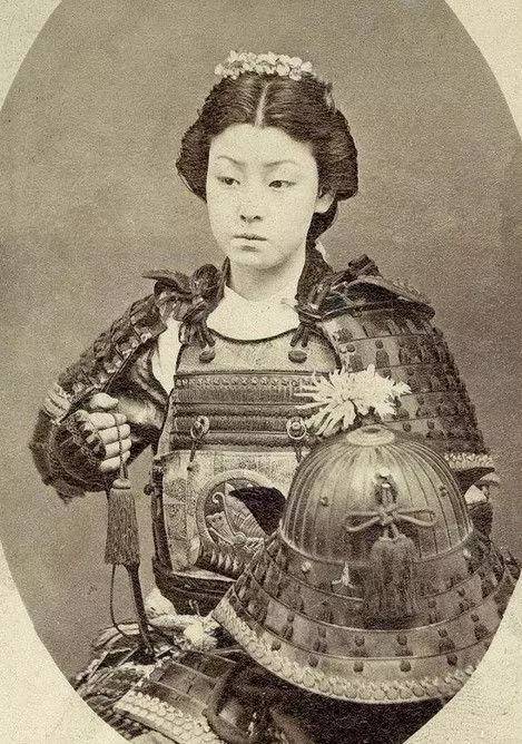 戊戌日女命姻缘好吗(戊戌日女性)