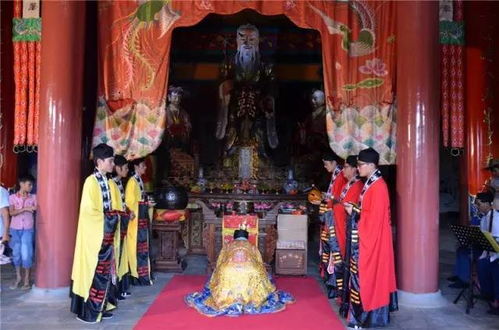 月老庙抽姻缘签准吗(月老庙姻缘牌写什么)