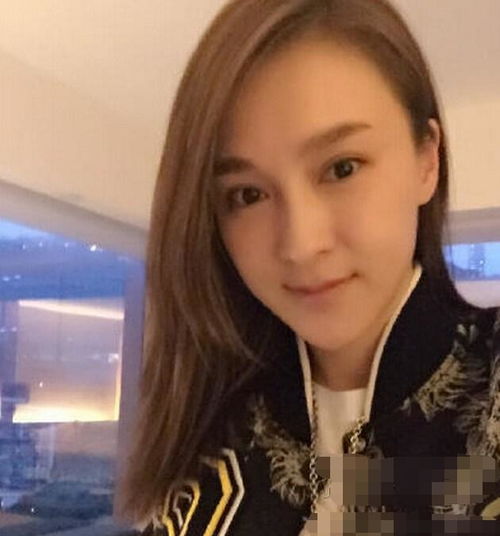 热播短剧萍姐是谁演的 - 萍姐的照片
